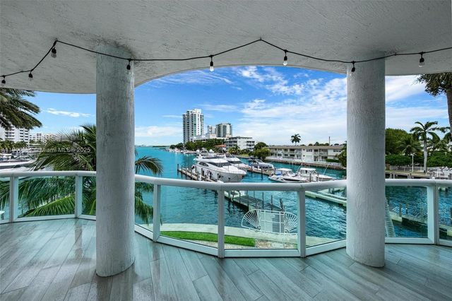 7918 Harbour Island Drive 207, North Bay Village, FL 33141