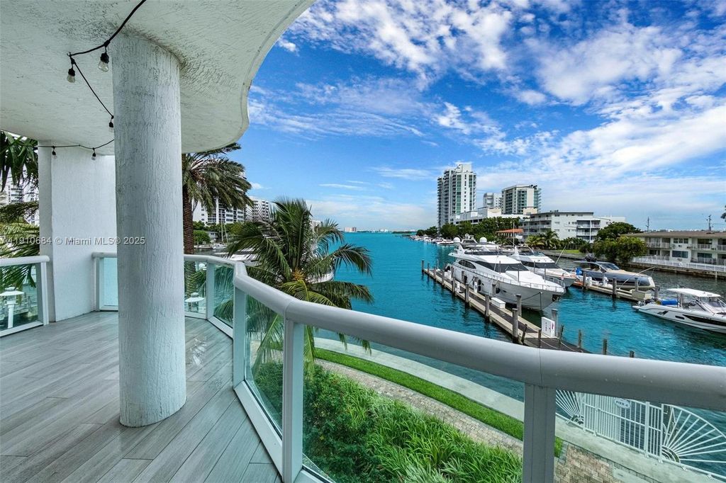 7918 Harbour Island Drive 207, North Bay Village, FL 33141
