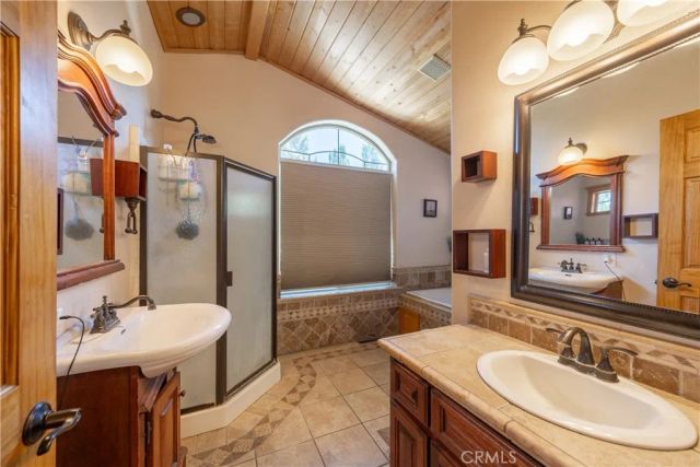 209 W Meadow Lane, Big Bear City, CA 92314
