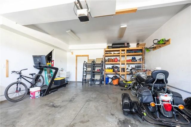 209 W Meadow Lane, Big Bear City, CA 92314
