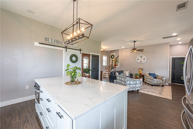 22556 & 22558 Mason Road, Fayetteville, AR 72703