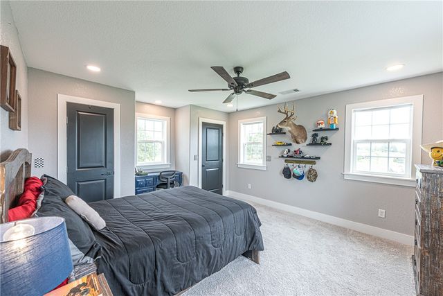 22556 & 22558 Mason Road, Fayetteville, AR 72703