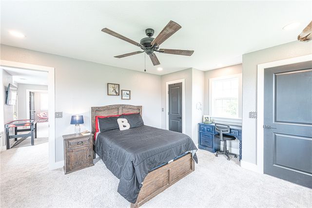 22556 & 22558 Mason Road, Fayetteville, AR 72703