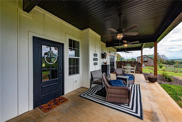 22556 & 22558 Mason Road, Fayetteville, AR 72703