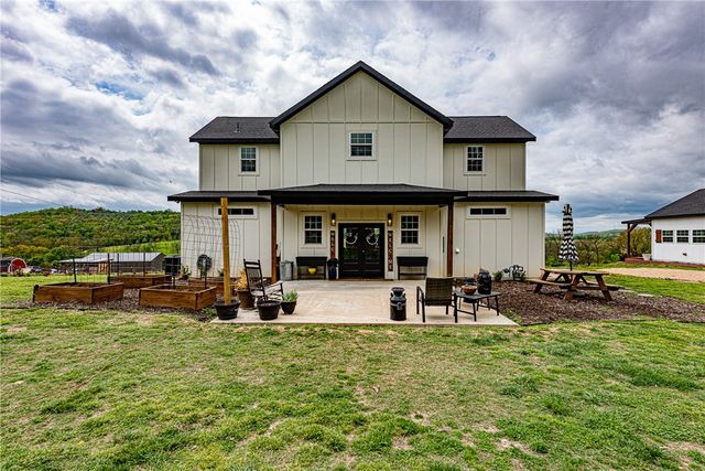 22556 & 22558 Mason Road, Fayetteville, AR 72703