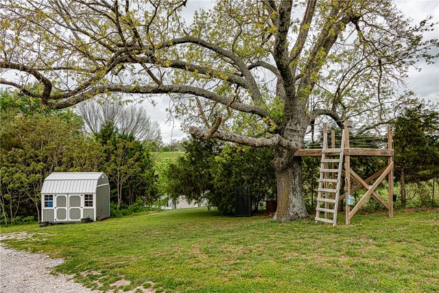 22556 & 22558 Mason Road, Fayetteville, AR 72703