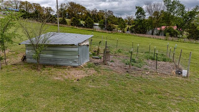22556 & 22558 Mason Road, Fayetteville, AR 72703