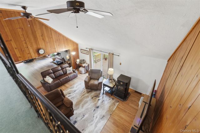236 Hosner Mountain Road, Hopewell Junction, NY 12533