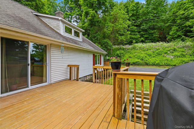 236 Hosner Mountain Road, Hopewell Junction, NY 12533