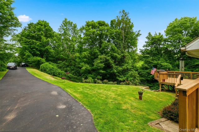 236 Hosner Mountain Road, Hopewell Junction, NY 12533