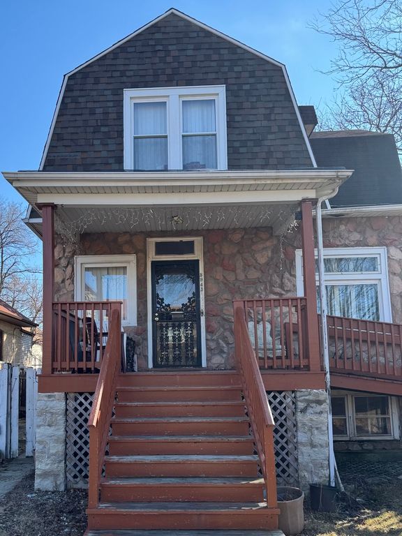 5943 W Huron Street, Chicago, IL 60644