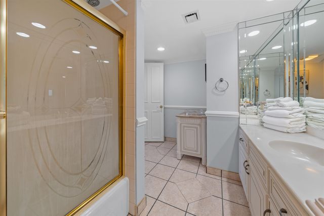 9650 Shore Dr Apt 108, Myrtle Beach, SC 29572