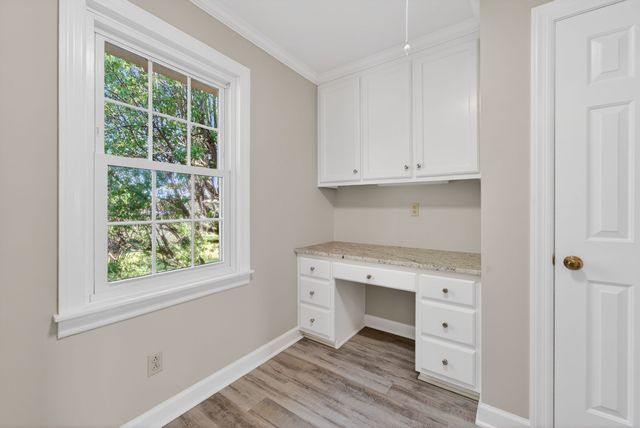 1553 N Main St, Mount Pleasant, TN 38474