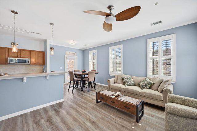 1225 Blakeway Street 906, Charleston, SC 29492