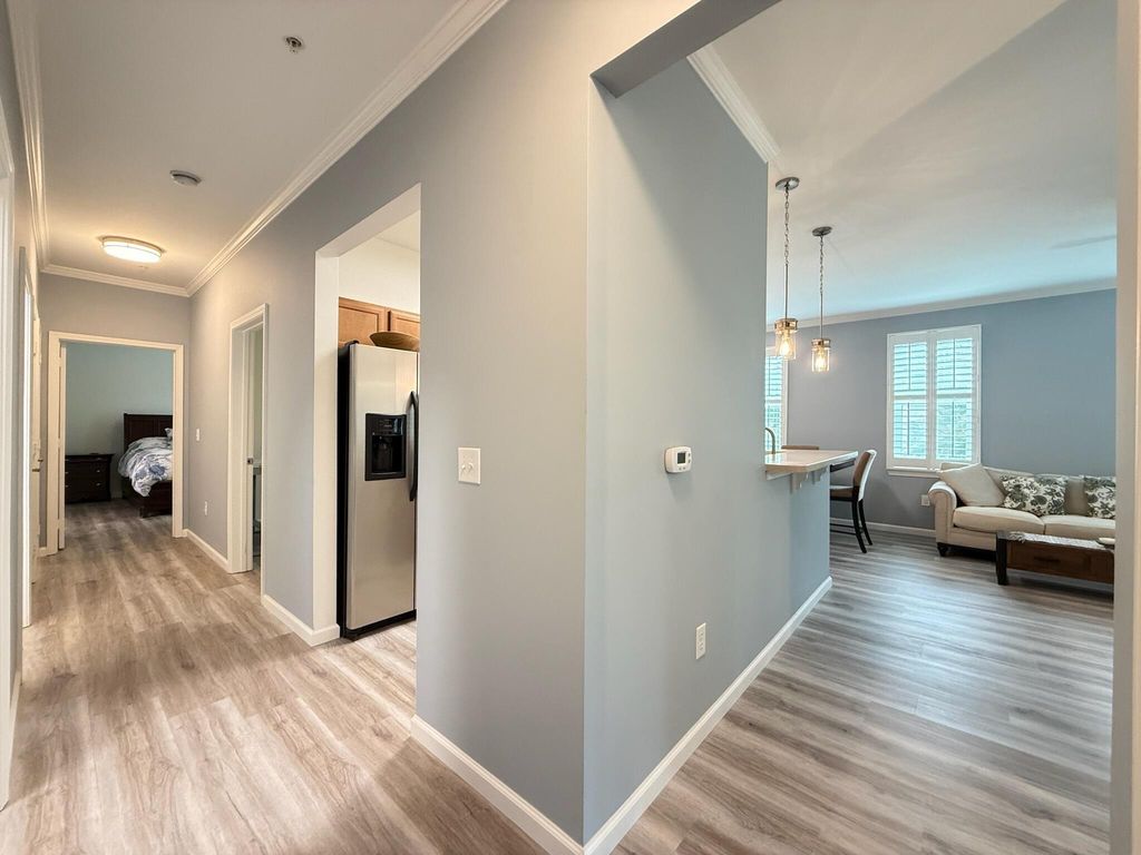 Image 12 of property listing at 1225 Blakeway Street 906, Charleston, SC 29492