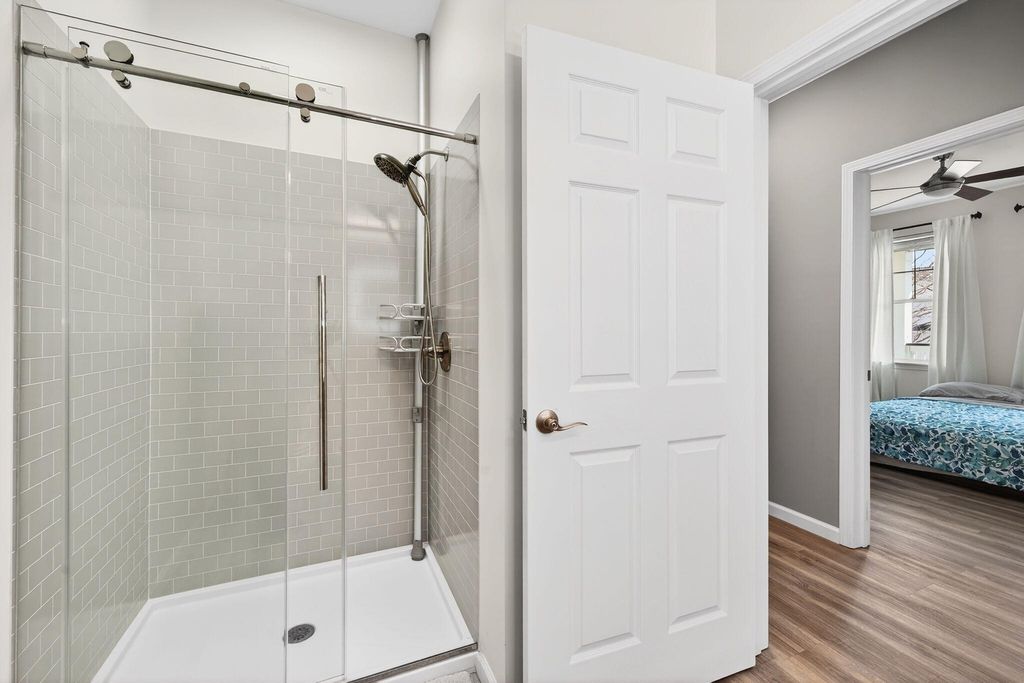 Image 22 of property listing at 1225 Blakeway Street 906, Charleston, SC 29492