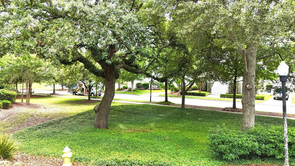 Image 31 of property listing at 1225 Blakeway Street 906, Charleston, SC 29492