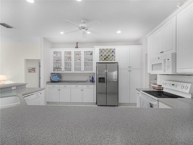 4016 DUNMORE DRIVE, Lake Wales, FL 33859