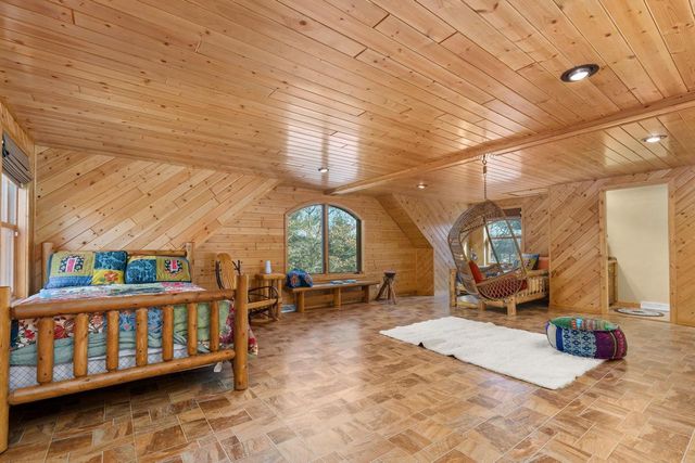 237 Oakbrook Drive, Wisconsin Dells, WI 53965