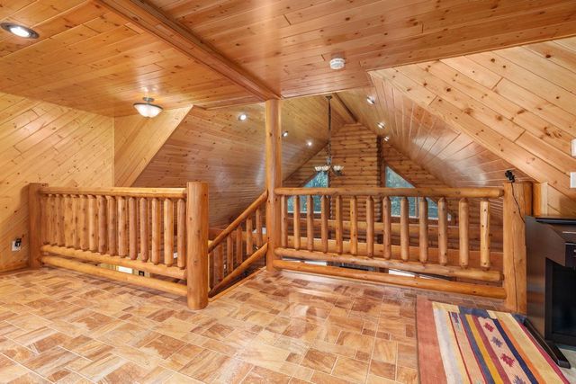 237 Oakbrook Drive, Wisconsin Dells, WI 53965