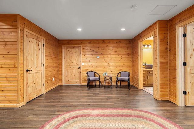 237 Oakbrook Drive, Wisconsin Dells, WI 53965