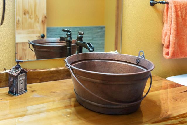 237 Oakbrook Drive, Wisconsin Dells, WI 53965