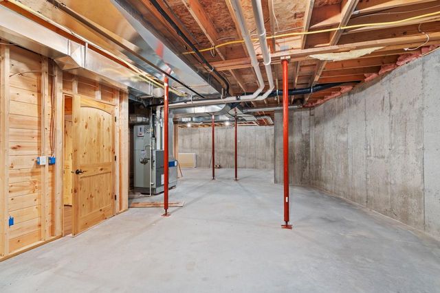 237 Oakbrook Drive, Wisconsin Dells, WI 53965