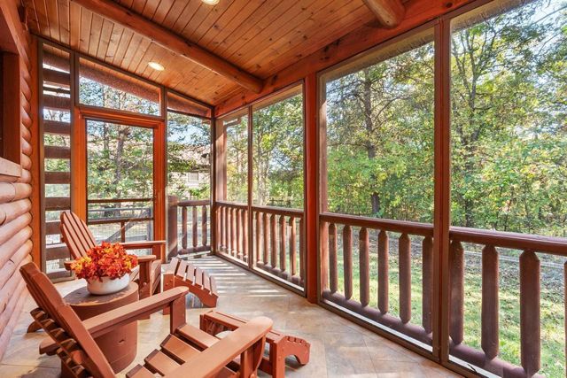 237 Oakbrook Drive, Wisconsin Dells, WI 53965