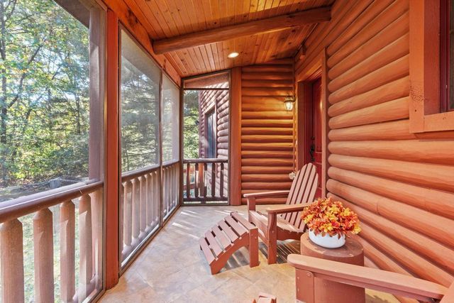 237 Oakbrook Drive, Wisconsin Dells, WI 53965