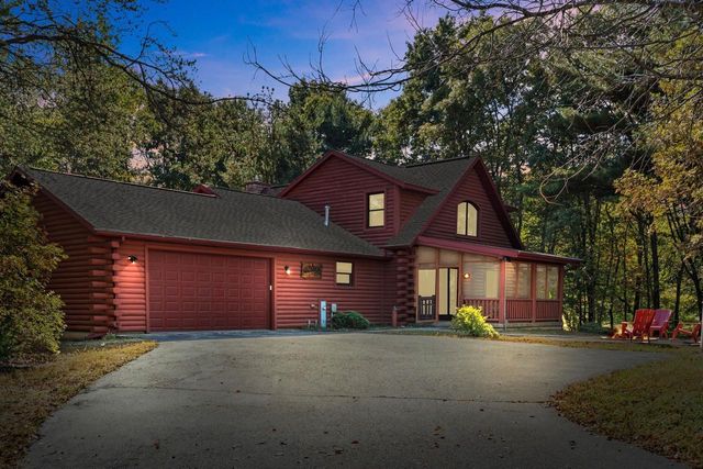 237 Oakbrook Drive, Wisconsin Dells, WI 53965
