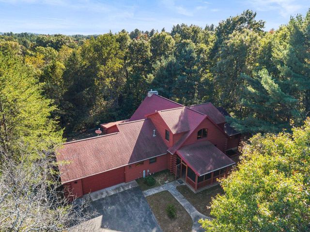 237 Oakbrook Drive, Wisconsin Dells, WI 53965