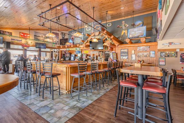 237 Oakbrook Drive, Wisconsin Dells, WI 53965