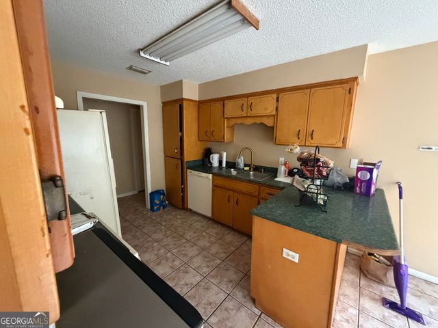 317 Crossbridge Drive, Brunswick, GA 31525