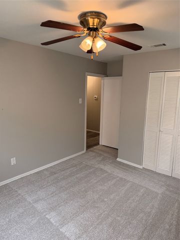 6541 Avalon, Watauga, TX 76148