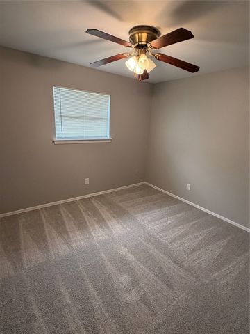 6541 Avalon, Watauga, TX 76148