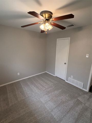 6541 Avalon, Watauga, TX 76148