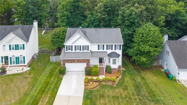 4236 Brentonshire Lane, High Point, NC 27265