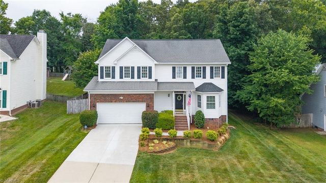 4236 Brentonshire Lane, High Point, NC 27265