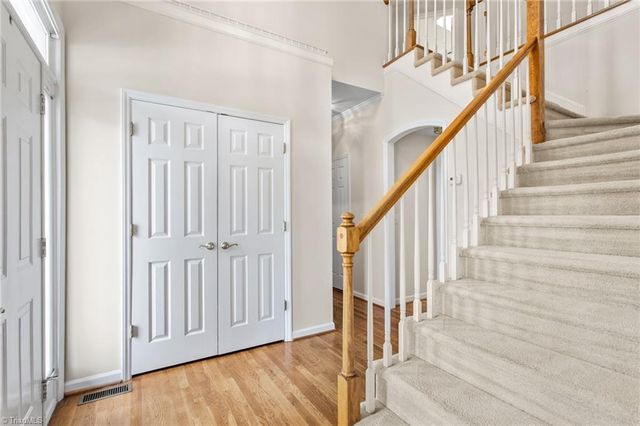 4236 Brentonshire Lane, High Point, NC 27265