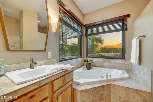 37095 N Bloody Basin Road, Carefree, AZ 85377