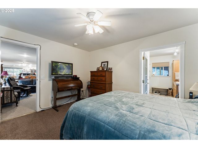 96992 Highway 241, Coos Bay, OR 97420