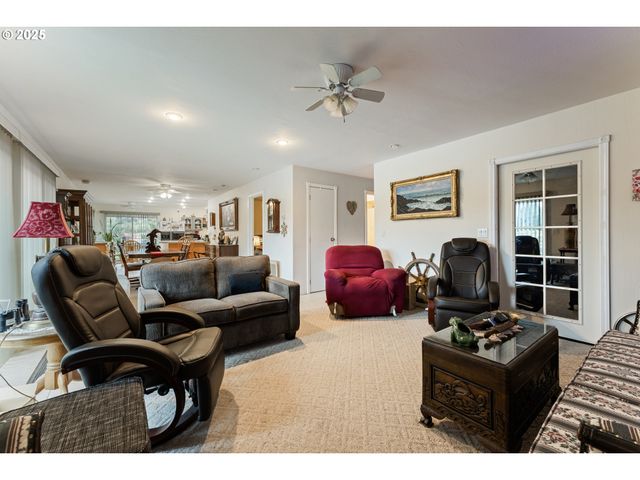 96992 Highway 241, Coos Bay, OR 97420