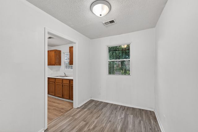2134 N Minnesota, Wichita, KS 67214