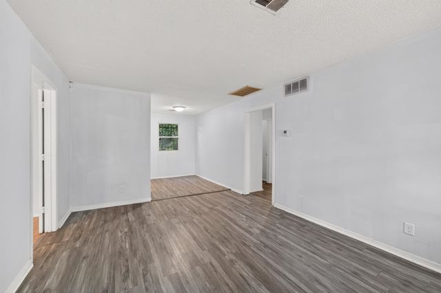 2134 N Minnesota, Wichita, KS 67214