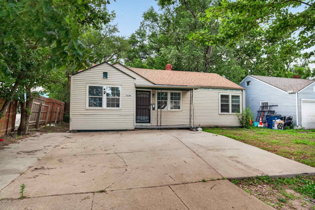 2134 N Minnesota, Wichita, KS 67214