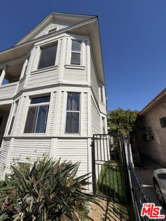 1373 E 23rd Street, Los Angeles, CA 90011 — photo 3