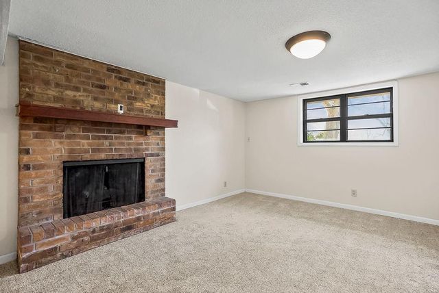 10530 W 59th Terrace, Shawnee, KS 66203