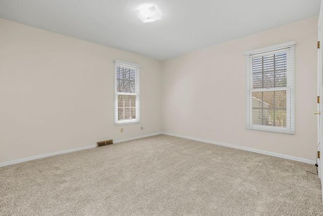 10530 W 59th Terrace, Shawnee, KS 66203