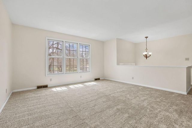 10530 W 59th Terrace, Shawnee, KS 66203