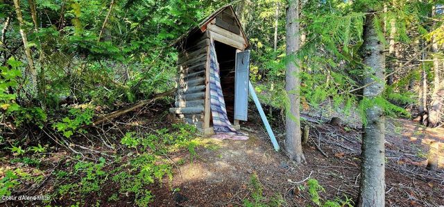 1530 Dusty Ln, St. Maries, ID 83861